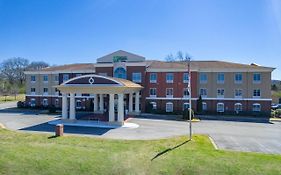 Holiday Inn Express Hotel & Suites Talladega By Ihg